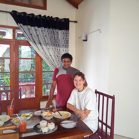 Malwaththa Mount Villa แคนดี้ ภายนอก รูปภาพ